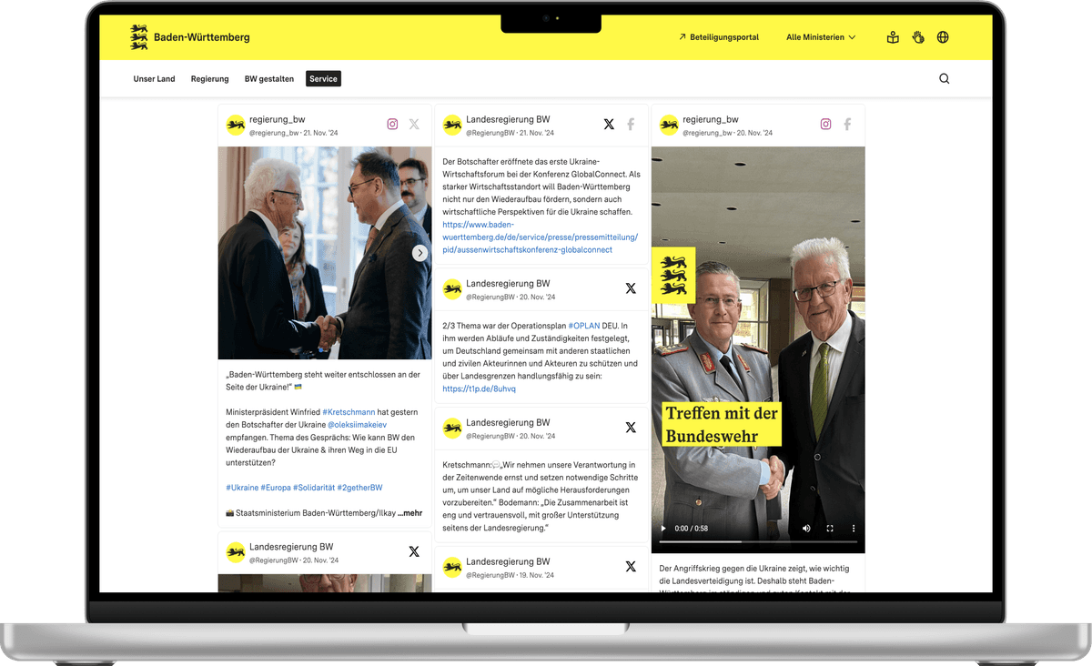 Laptop mit der Social Wall auf der Website der Landesregierung Baden-Württemberg